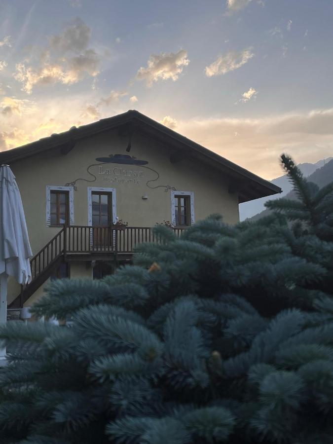 Locanda La Clusaz Gignod Exterior photo